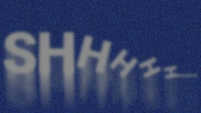 Calidad sobre cadencia: por qué el «silencio estratégico» es la nueva arquitectura de la autoridad 4 Estrategia de silencio estratégico frente a cadencia de contenidos